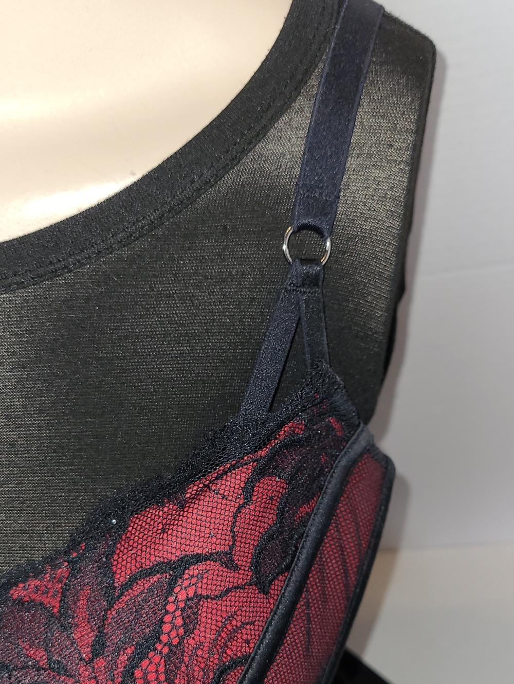 La Vie en Rose Black And Red Lace Padded Bra 34DD - Picture 3 of 12